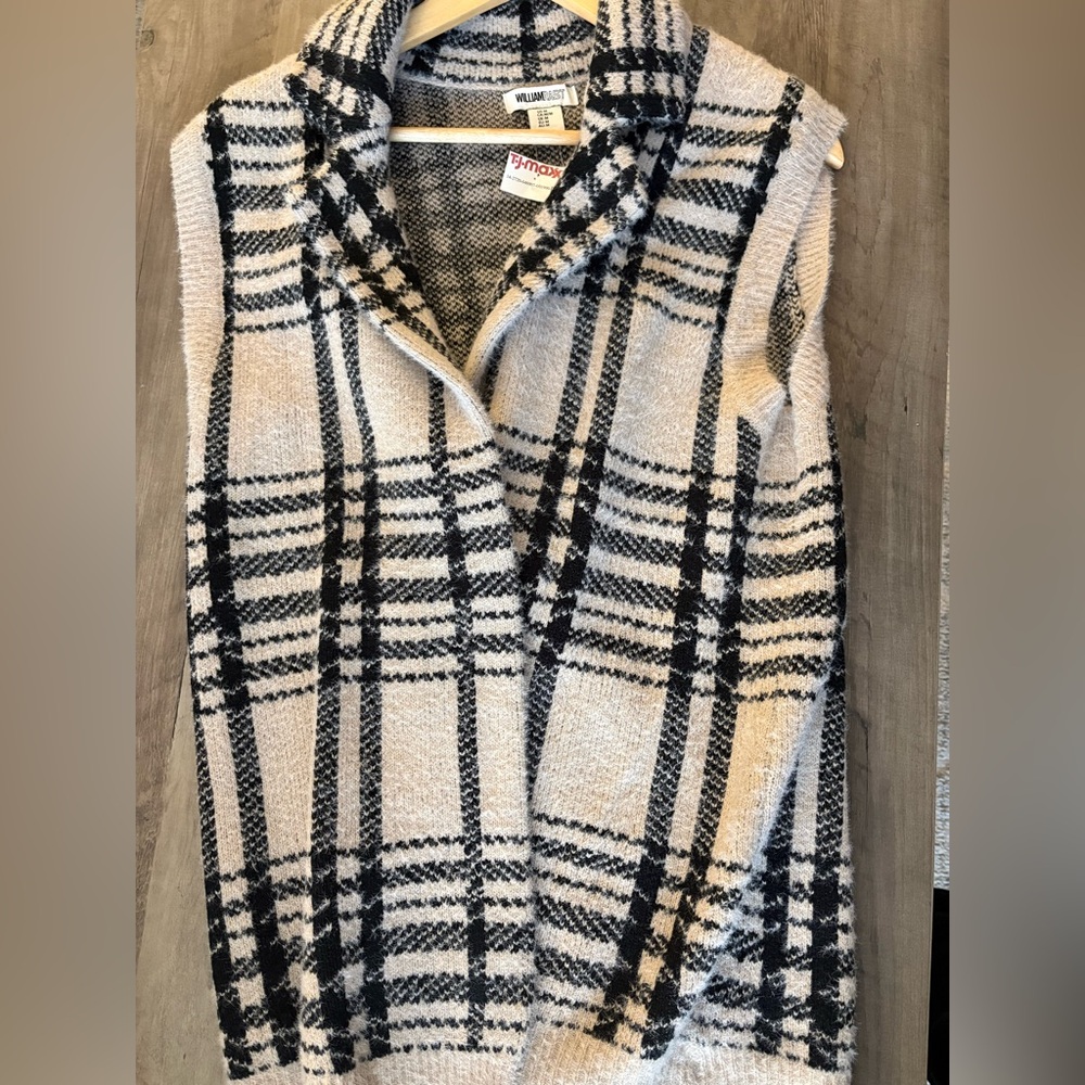 NWOT William Rast Knit Vest - Picture 3 of 5